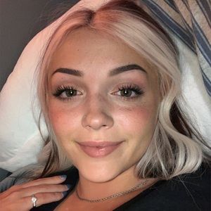 Meet your Posher, Jade